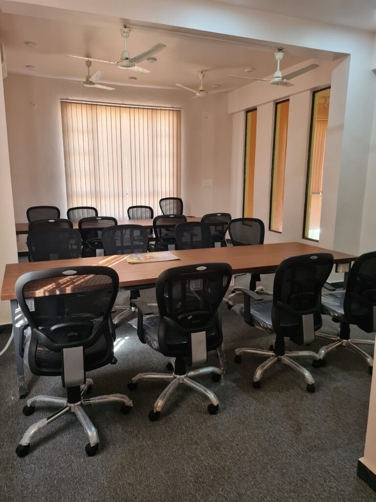 16 seater desk in a coworking space in jaipur